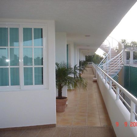 Suites Riviera Cancún Eksteriør bilde