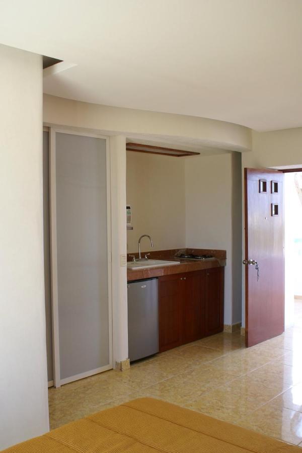 Suites Riviera Cancún Eksteriør bilde