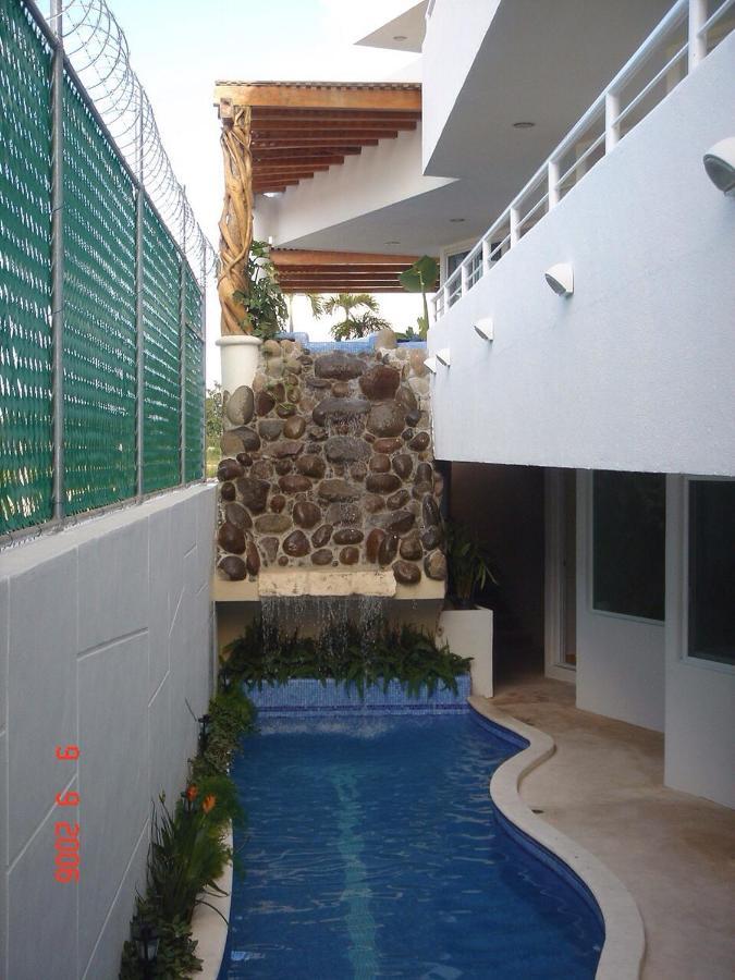 Suites Riviera Cancún Eksteriør bilde